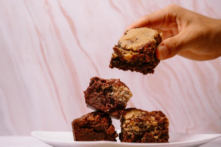 Minute Edible Brownie Batter (No Eggs, Safe to Eat!)