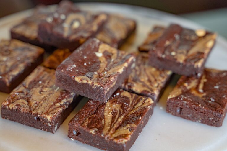 Peanut Butter Bars (No-Bake Dessert): My Secret 10-Minute Recipe