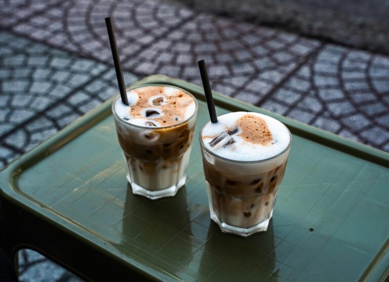 Aesthetic 5-Minute Iced Biscoff Latte (Home Cafe Hack)
